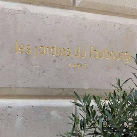 Les Jardins Du Faubourg & By Shiseido Parigi