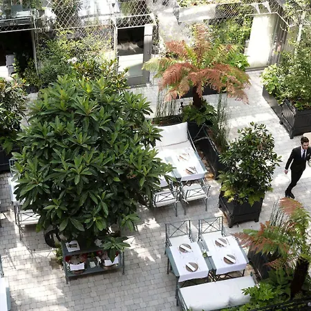 Les Jardins Du Faubourg & By Shiseido Parigi