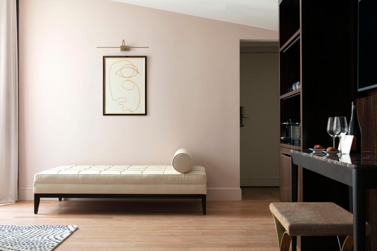 Les Jardins Du Faubourg & By Shiseido Parigi